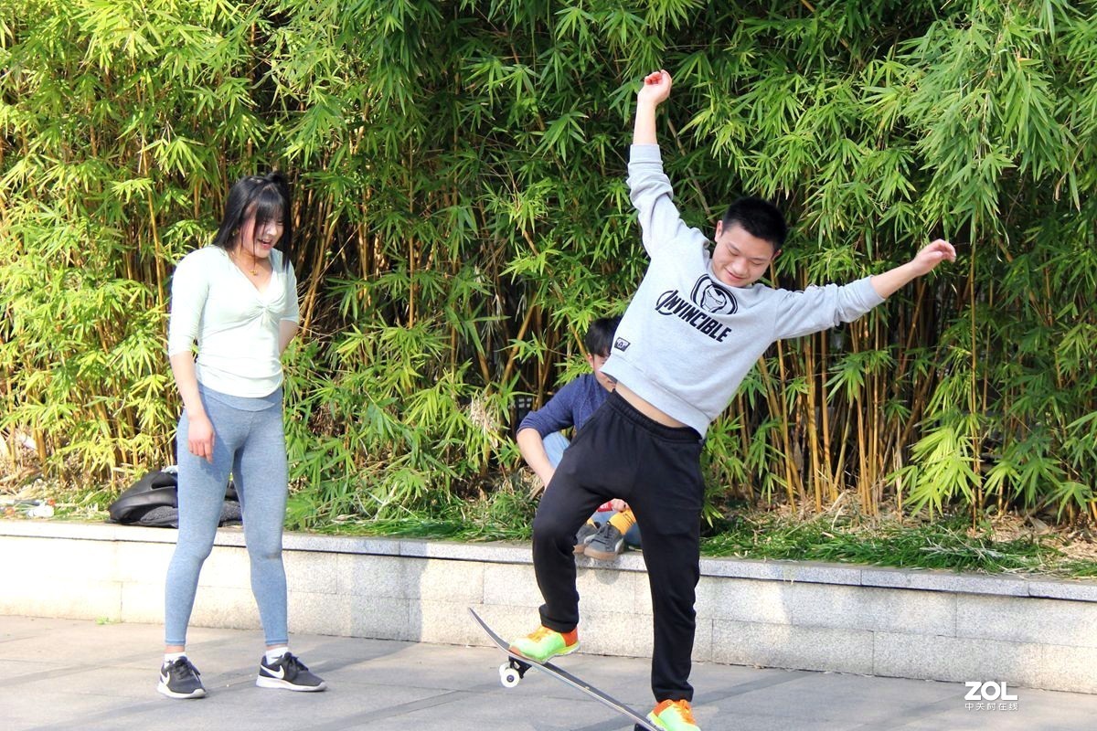 拍拍——滑板初学者