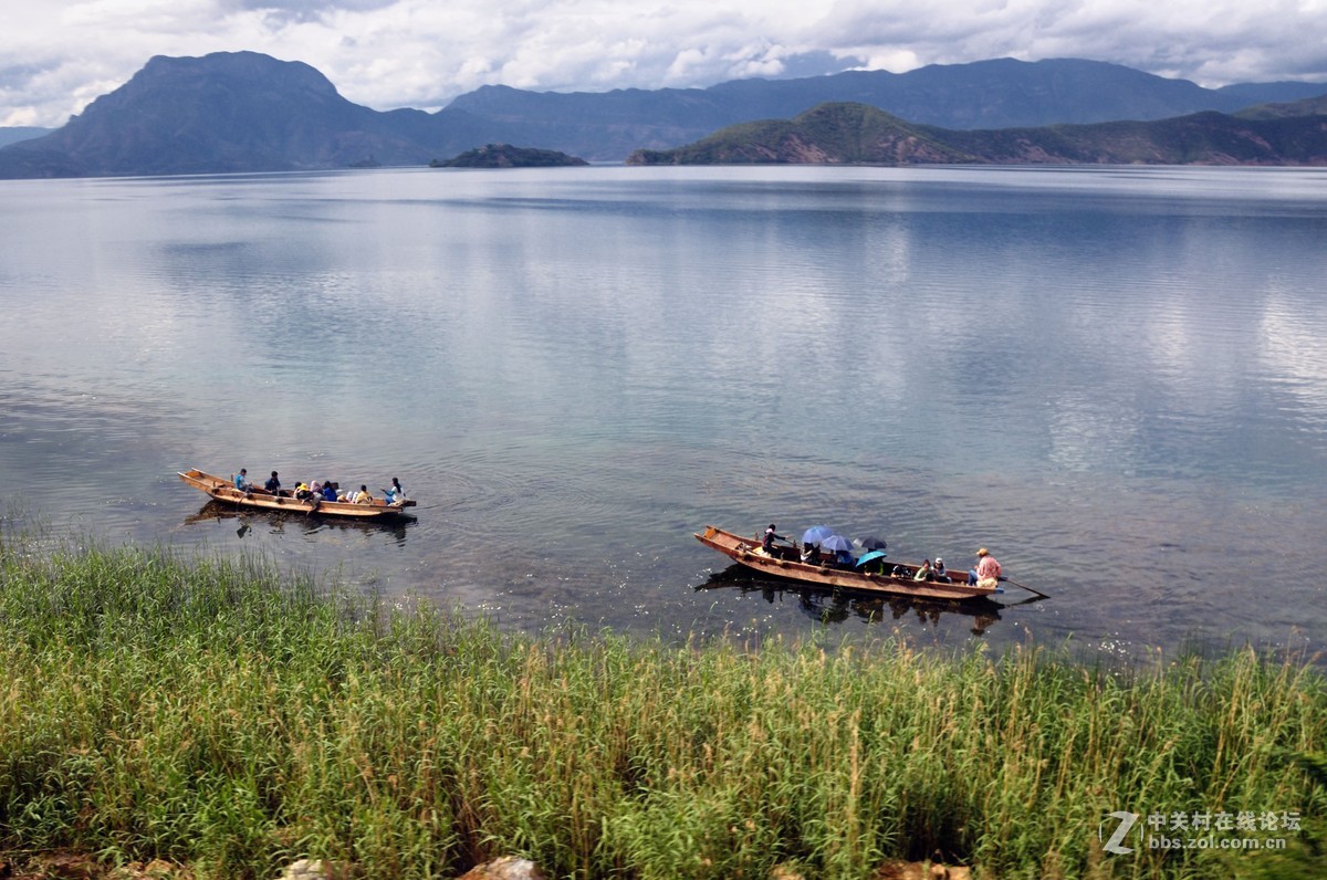 游泸沽湖