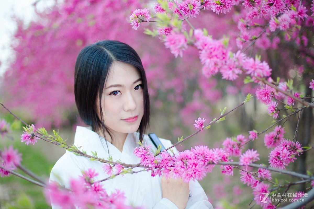 【半路映像】人面花红