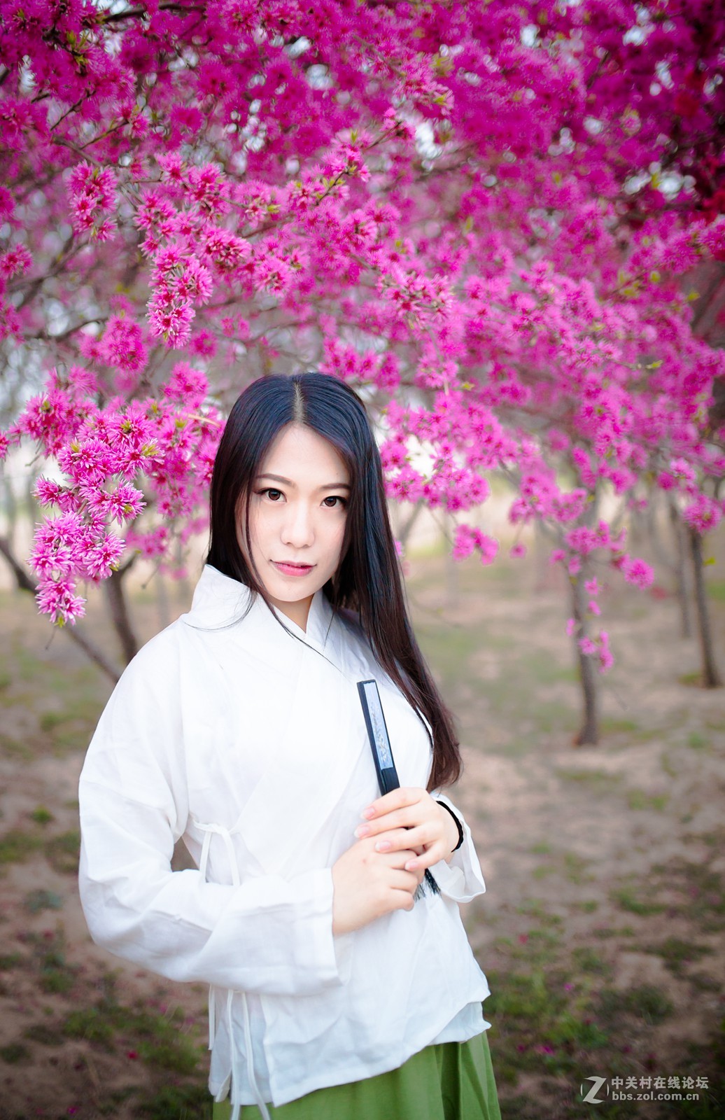 【半路映像】人面花红