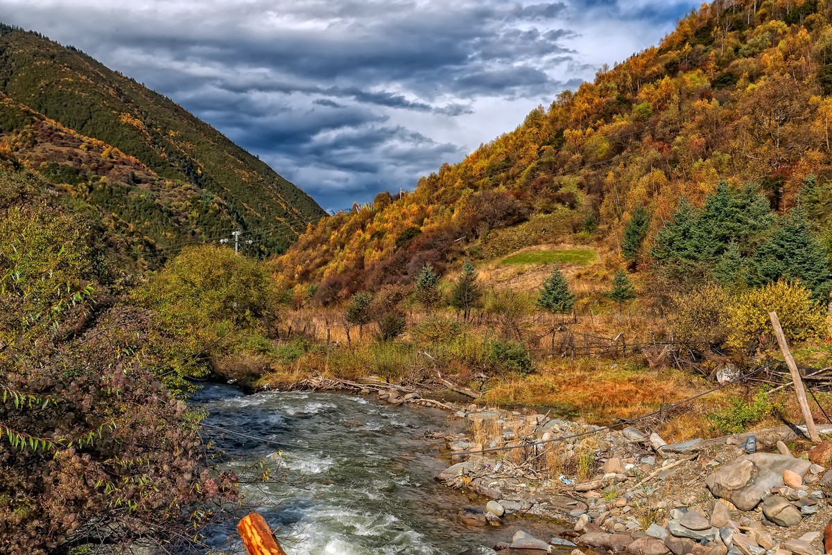 川西风光马尔康梦笔山
