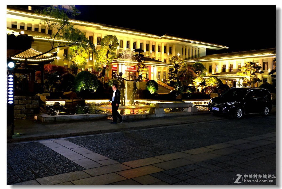 X100T试拍夜景。