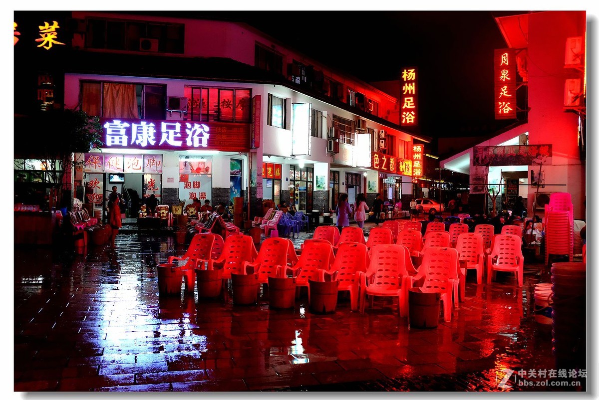 X100T试拍夜景。