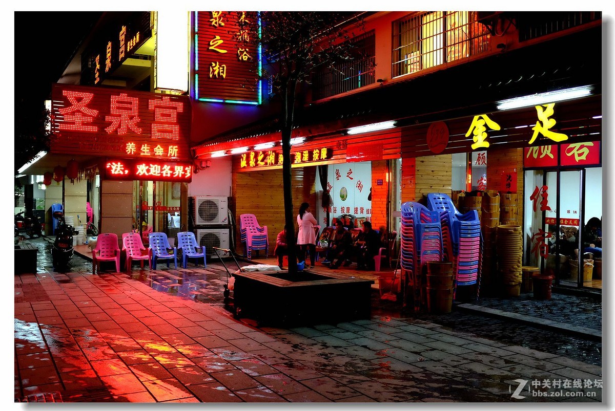 X100T试拍夜景。