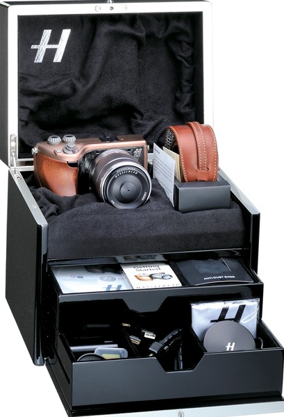 哈苏中画幅相机，半画幅相机以及便携式相机 实体店全系列实物图片 详情 见下图