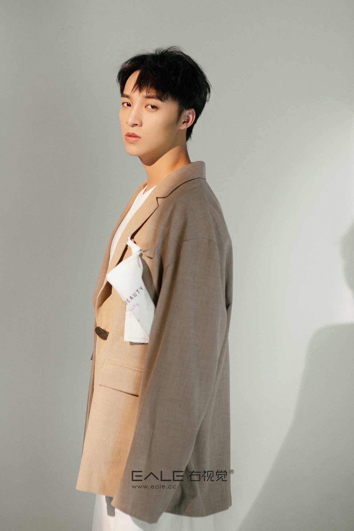 右视觉摄影阳光少年伍嘉成