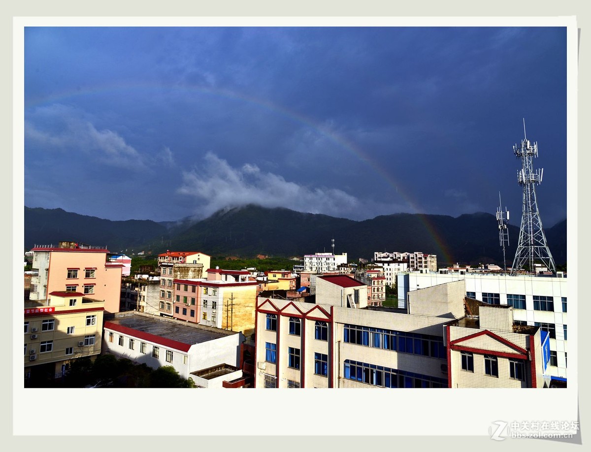 雨后彩虹（窗口照片）