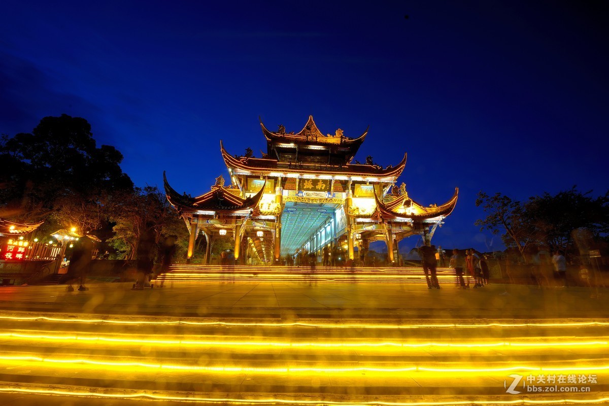 都江堰南桥夜景