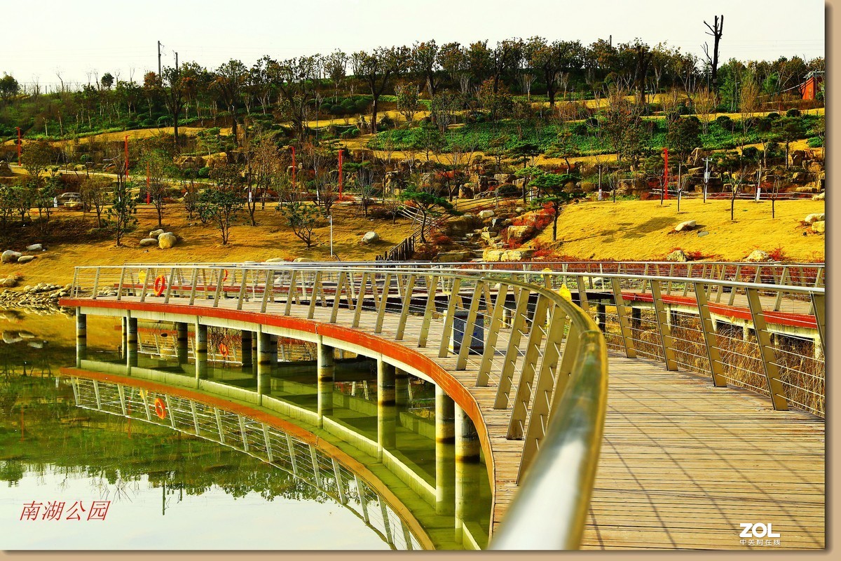 三月拍南湖公园《3》