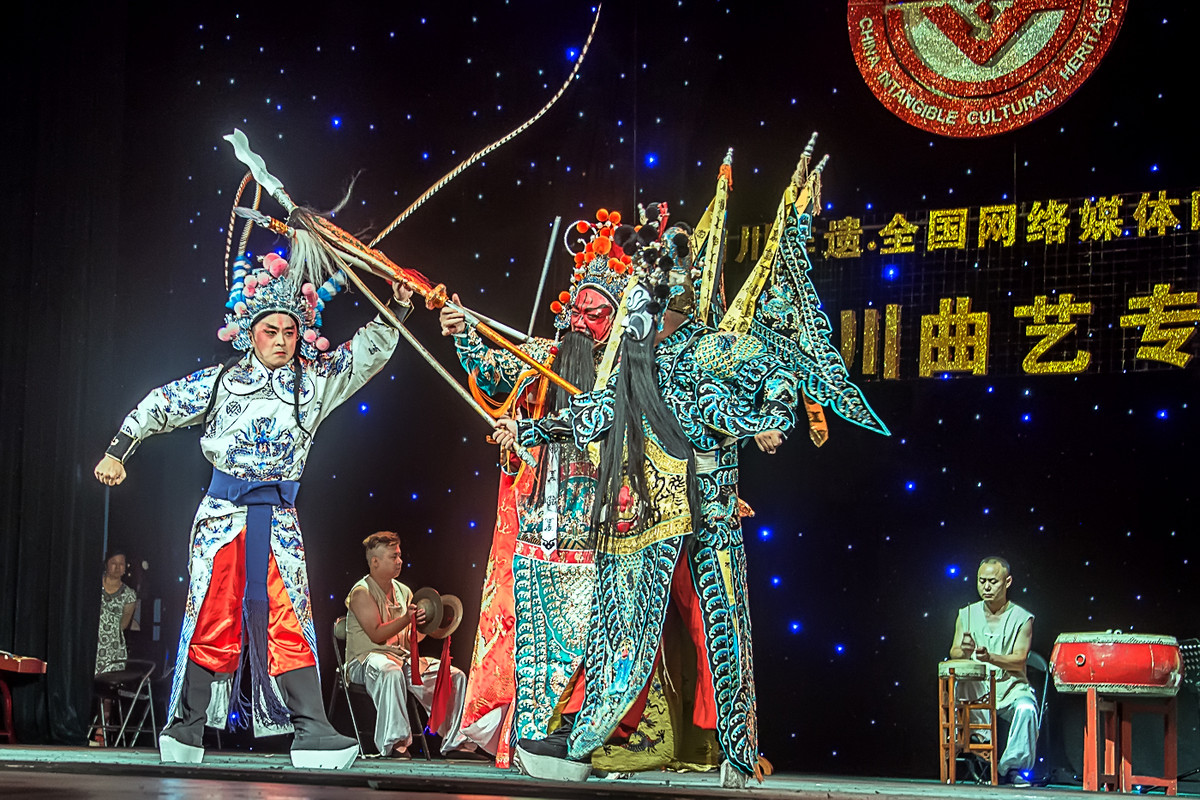 聚焦四川非遗之传统川剧三英战吕布