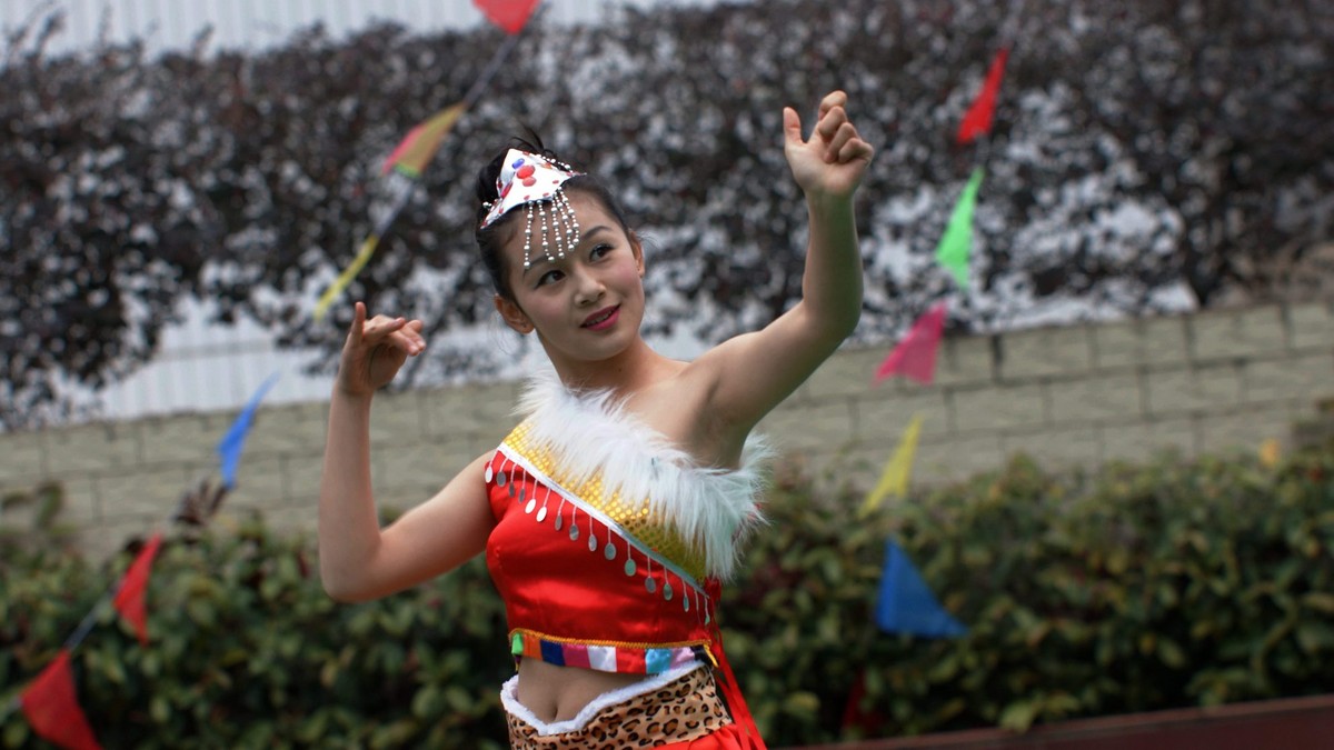 校园内文艺演出