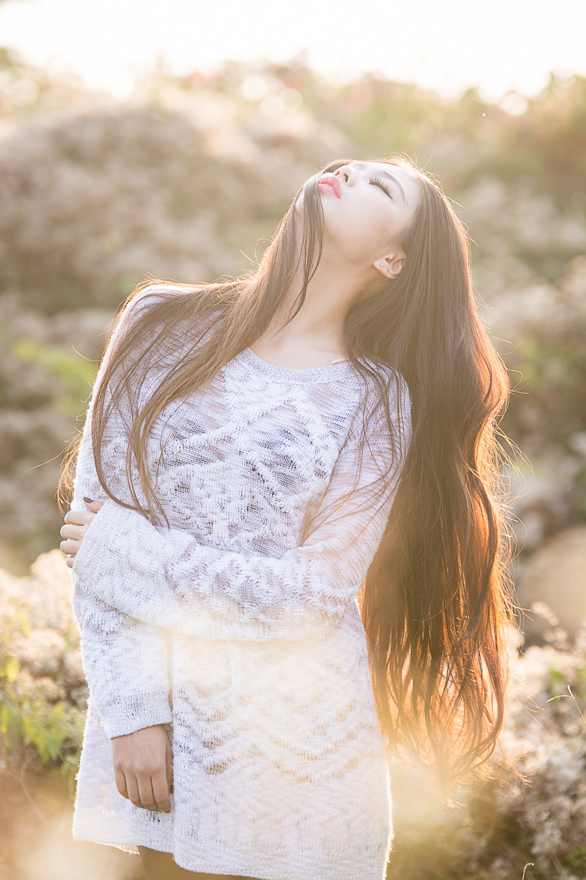 #寻找尼康镜头中的最美模特#迷失自我