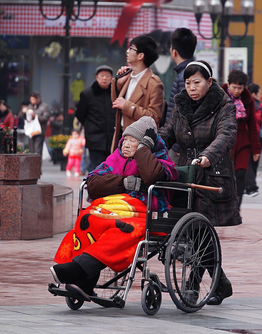 走街抓拍几片，凑热闹