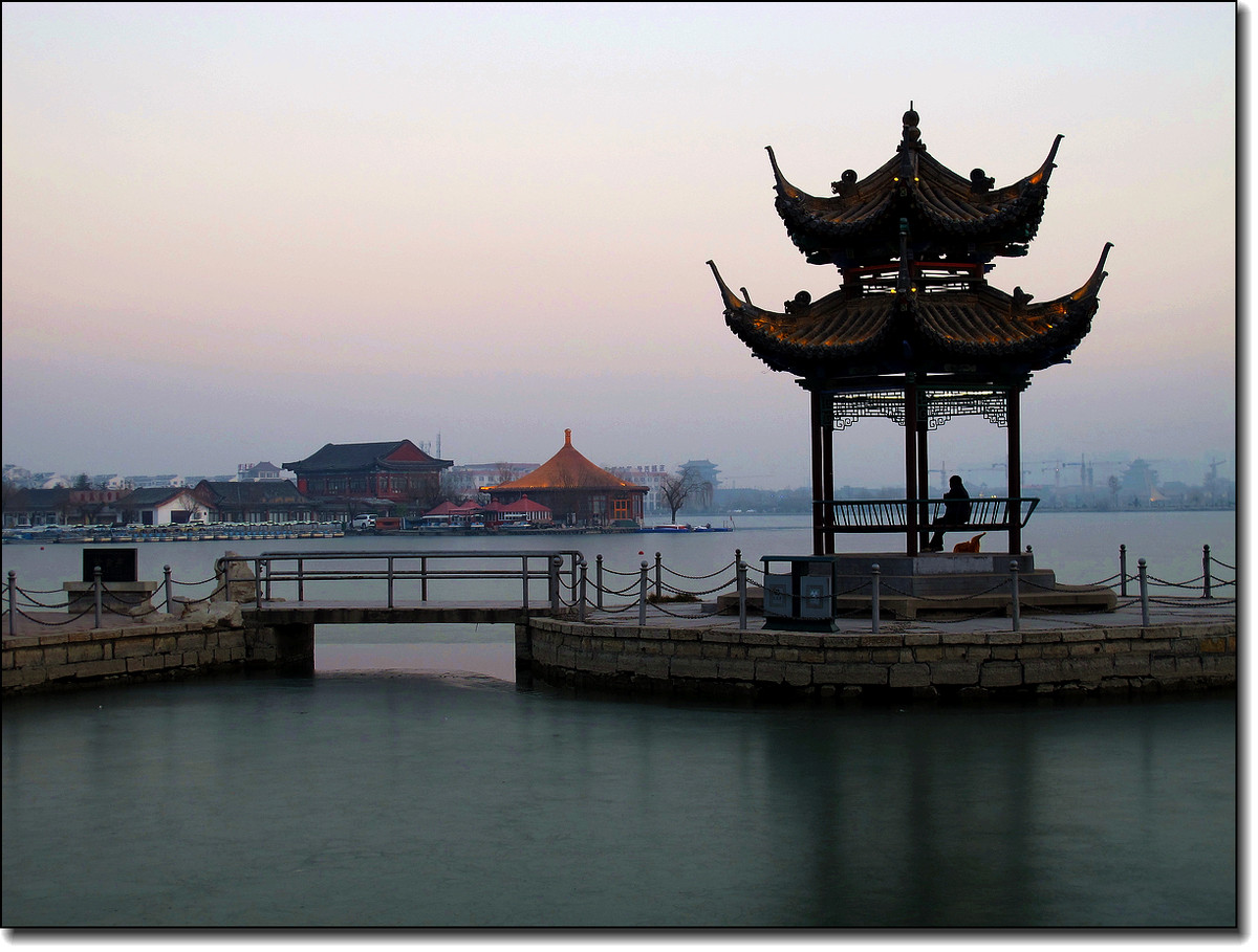 水城小景——拜访马版主及G12星空(中国)好友，祝新年幸福安康，摄影快乐！