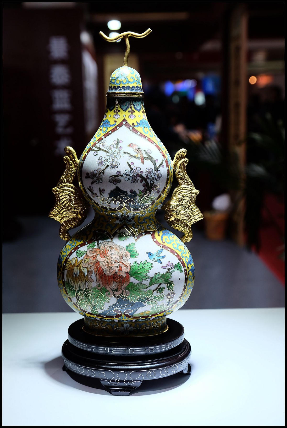 景泰蓝北京特色工艺品