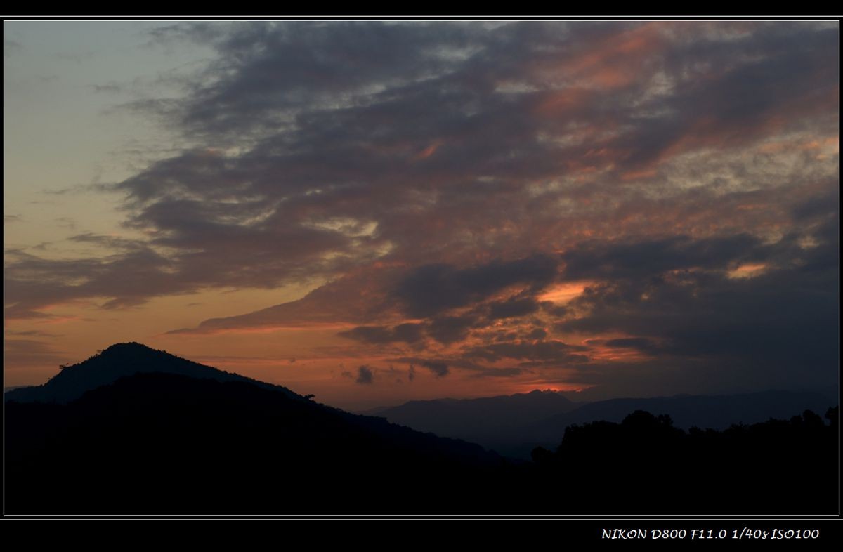 兴隆山上看夕阳