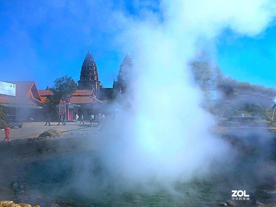 《异国风情》手机拍：清莱温泉出水口温度高达98度！