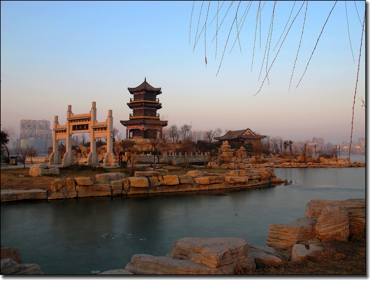 水城小景——拜访马版主及G12星空(中国)好友，祝新年幸福安康，摄影快乐！