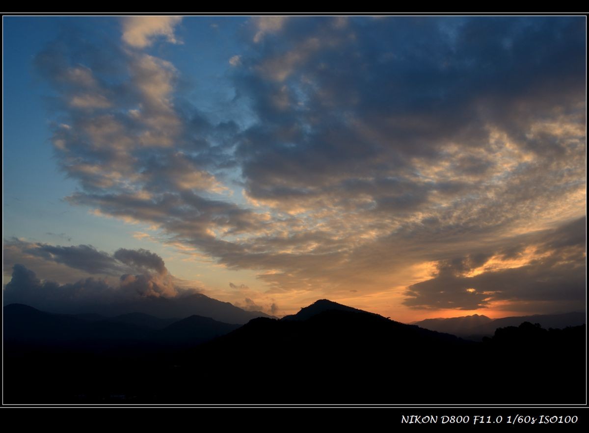 兴隆山上看夕阳