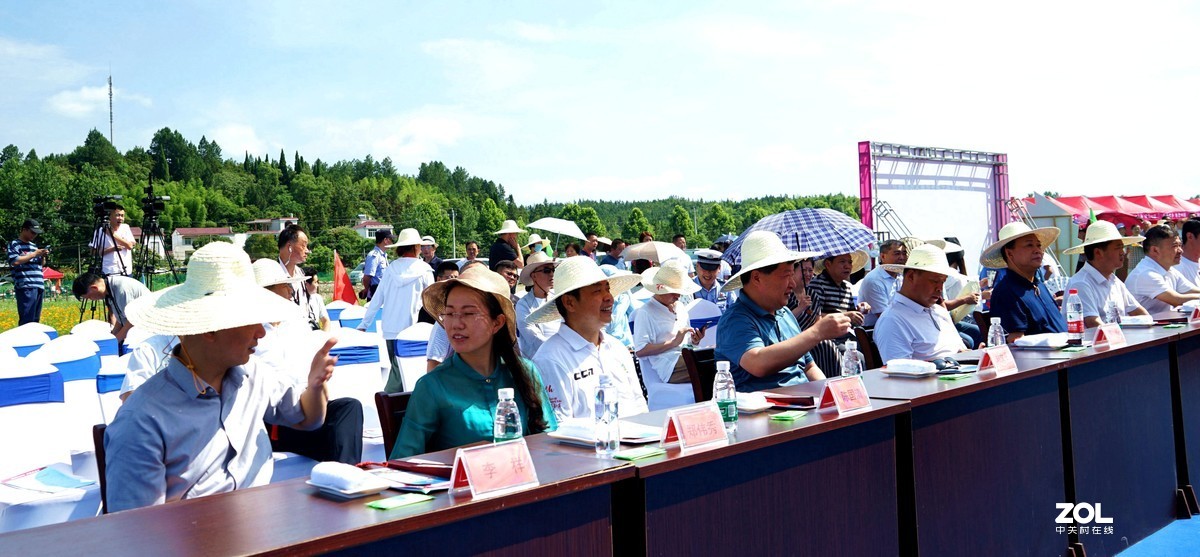 花果之乡文化旅游节盛况