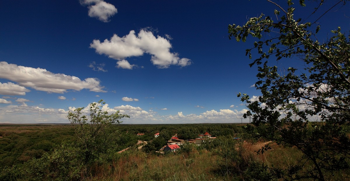 扎赉特绰勒库区一隅