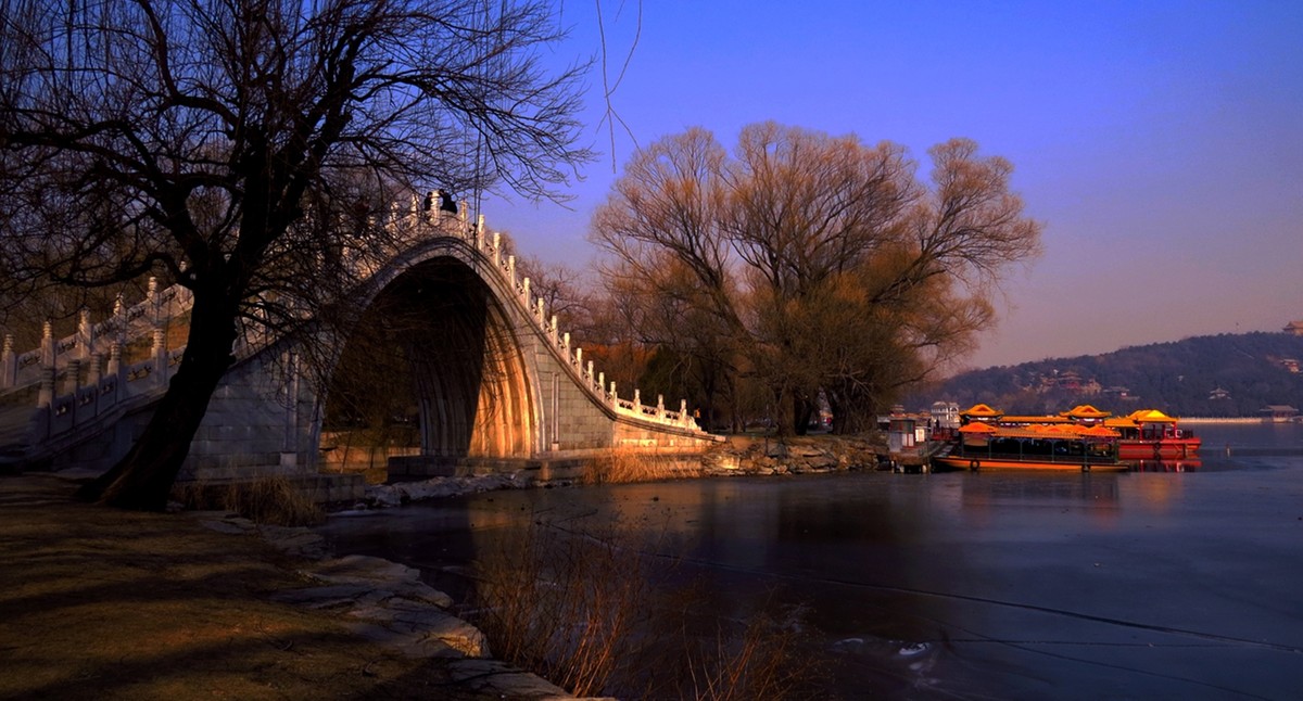 颐和园西堤风光