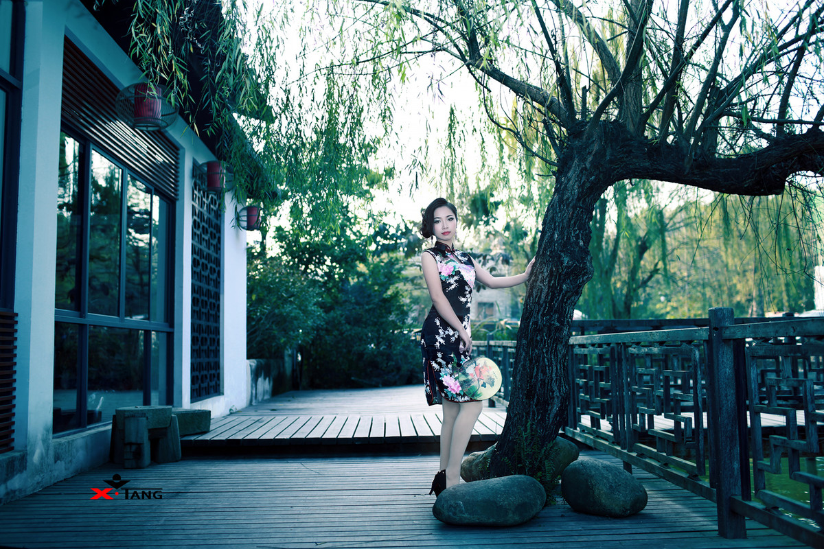 甘坑小镇人像创作—《名门府邸》旗袍 [伊拉克LISA]