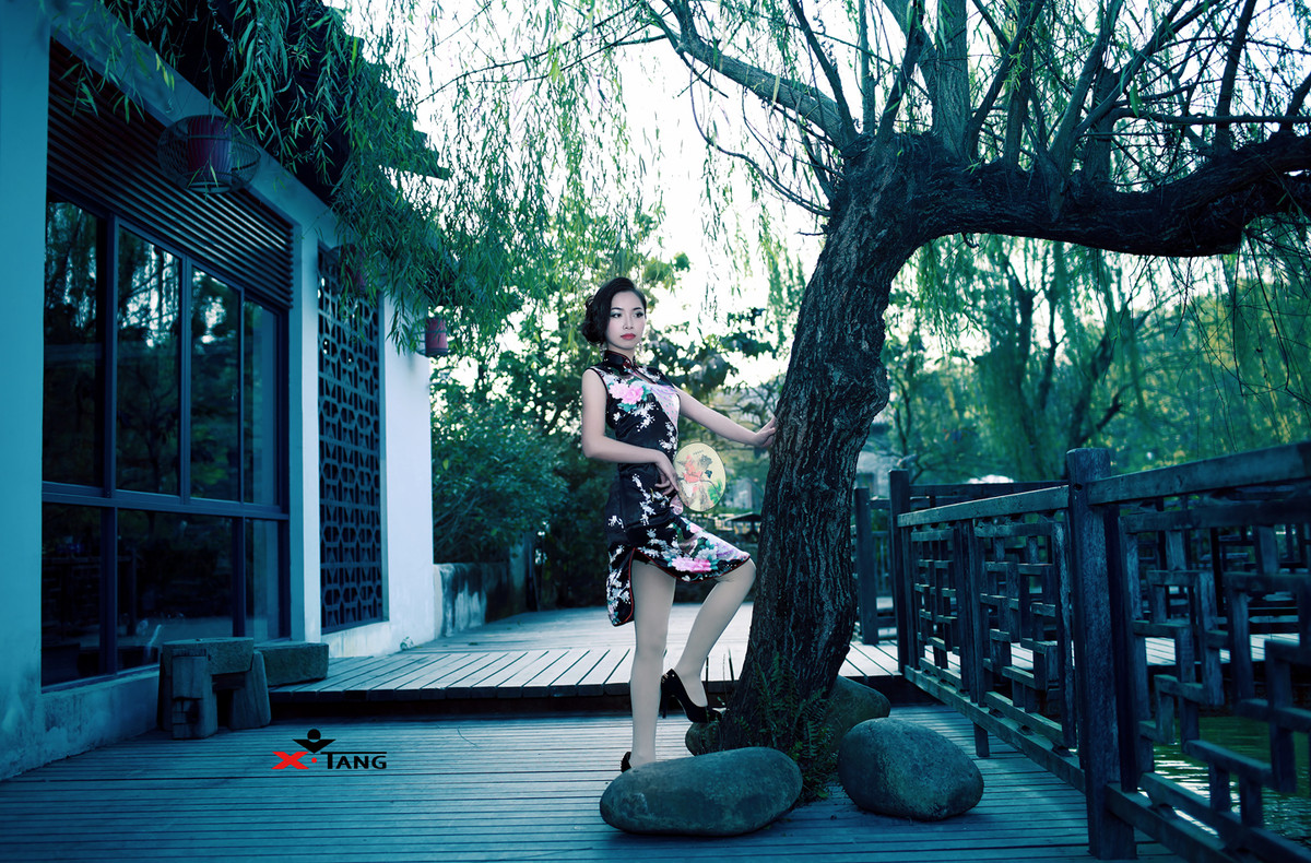 甘坑小镇人像创作—《名门府邸》旗袍 [伊拉克LISA]