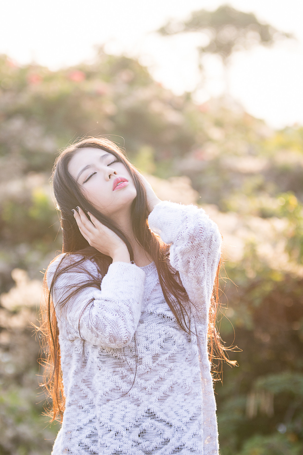 #寻找尼康镜头中的最美模特#迷失自我