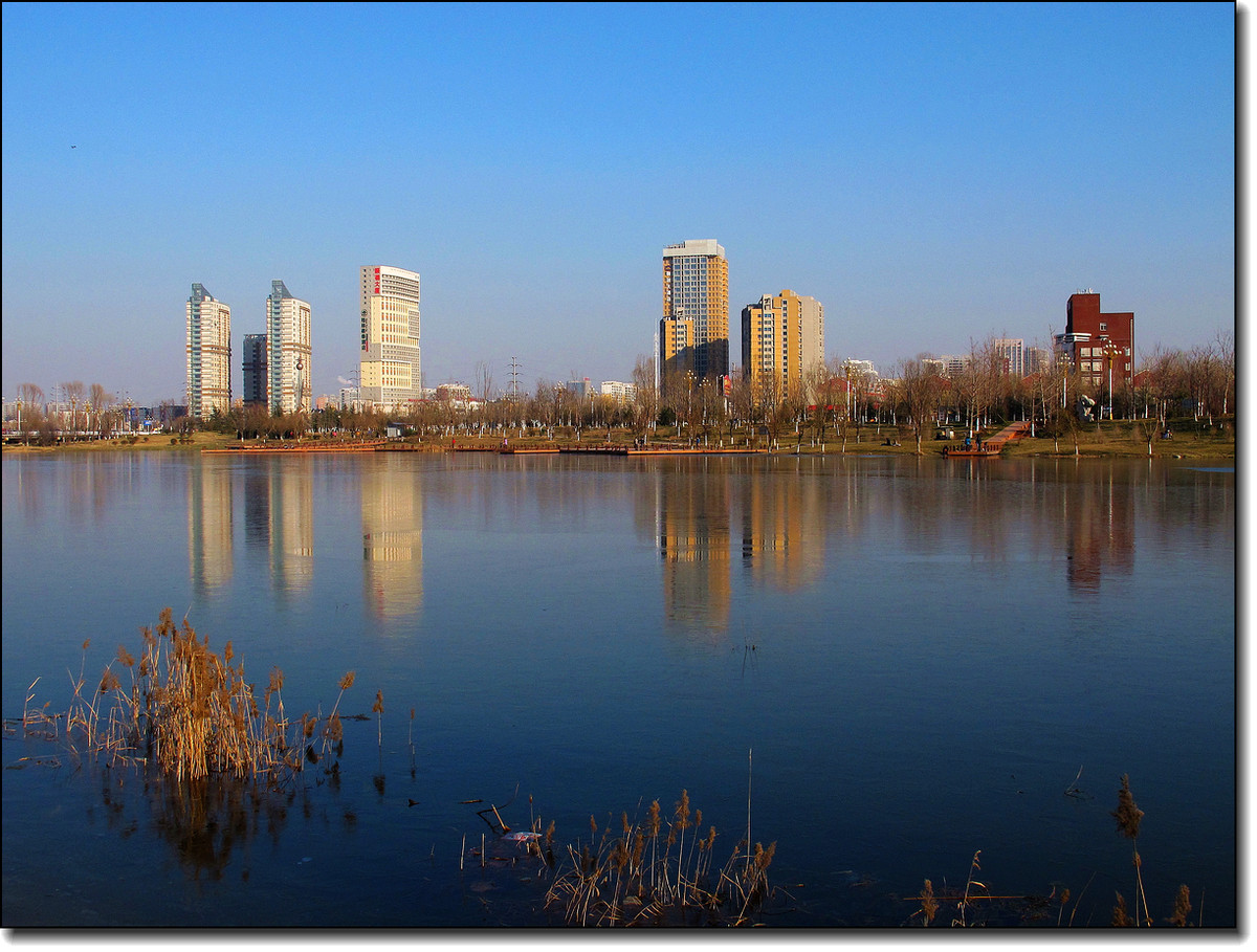 水城小景——拜访马版主及G12星空(中国)好友，祝新年幸福安康，摄影快乐！