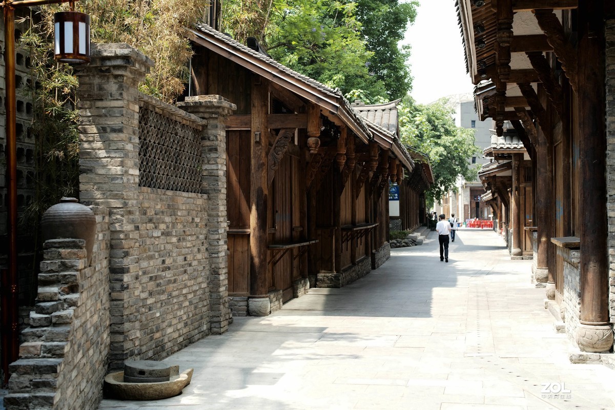 疫情数月后的第一次扫街（成都水津街）