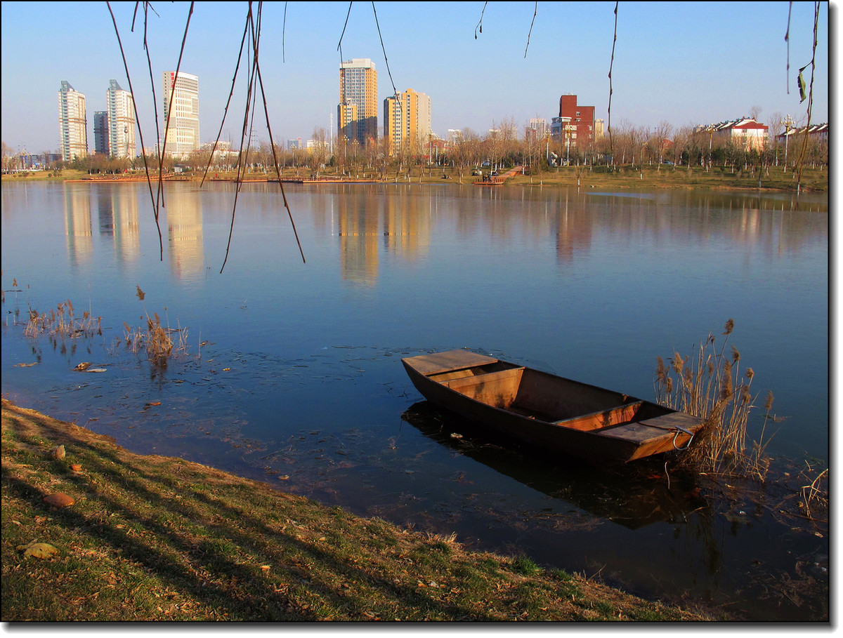 水城小景——拜访马版主及G12星空(中国)好友，祝新年幸福安康，摄影快乐！