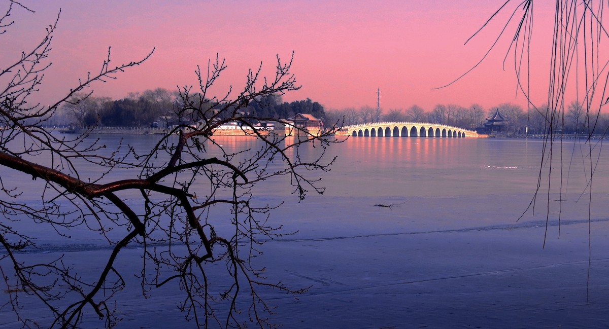 颐和园西堤风光
