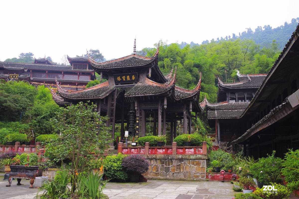 四川---峨眉山--伏虎寺