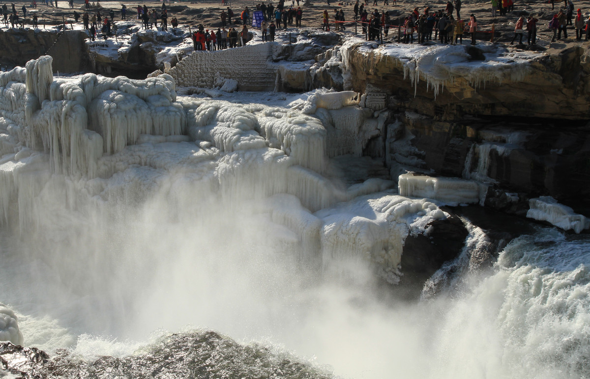 冬拍壶口——祝7D星空(中国)的老师、好友新年快乐！