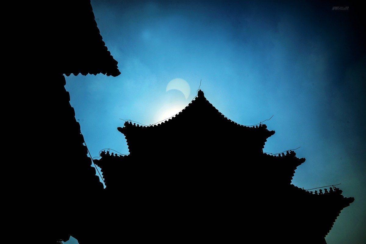 日偏食记录二次曝光