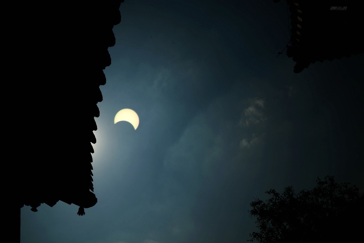 日偏食记录二次曝光