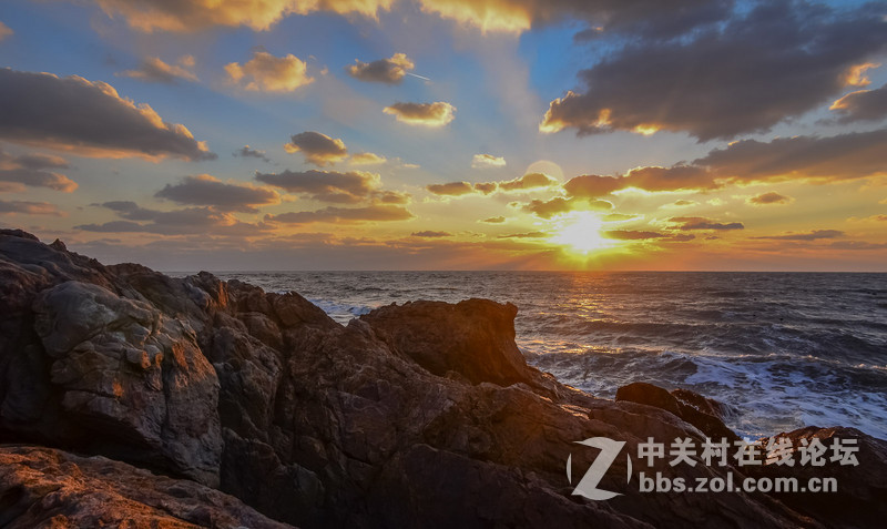 夕阳霞光