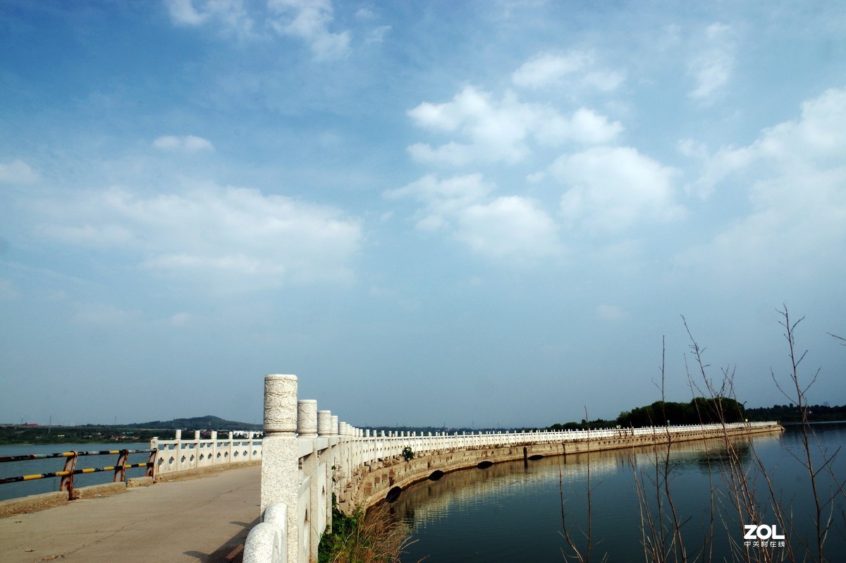 淄博淄川留仙湖、文昌湖湖边即景
