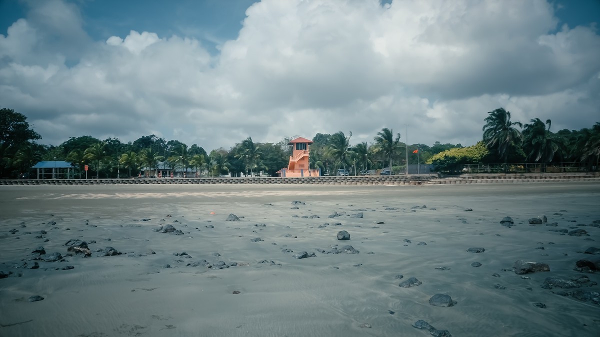 黑沙滩春节马来西亚关丹游