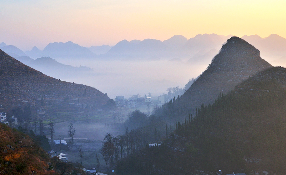 #寻找尼康镜头中的最美中国#家乡风景之《雾锁龙城》