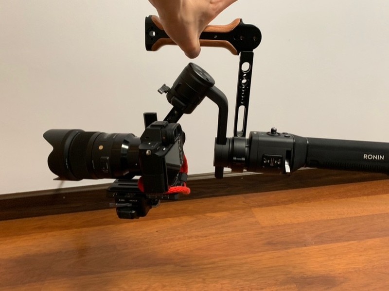 如何让大疆如影s稳定器更好地实现低角度拍摄