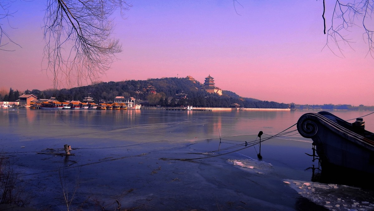 颐和园西堤风光