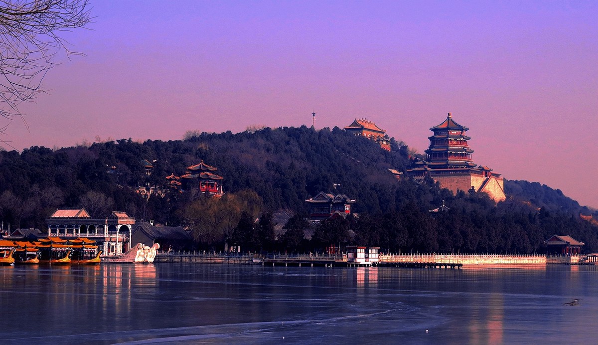 颐和园西堤风光