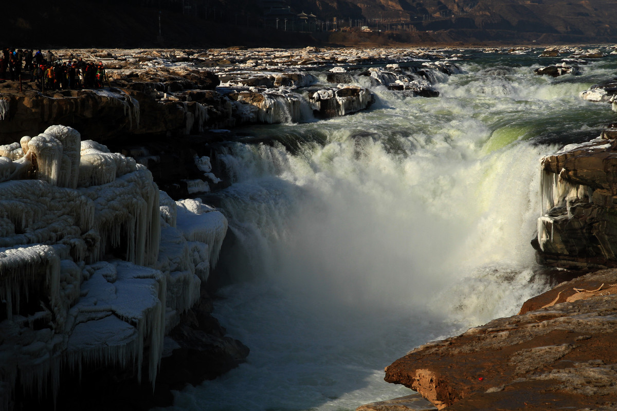 冬拍壶口——祝7D星空(中国)的老师、好友新年快乐！