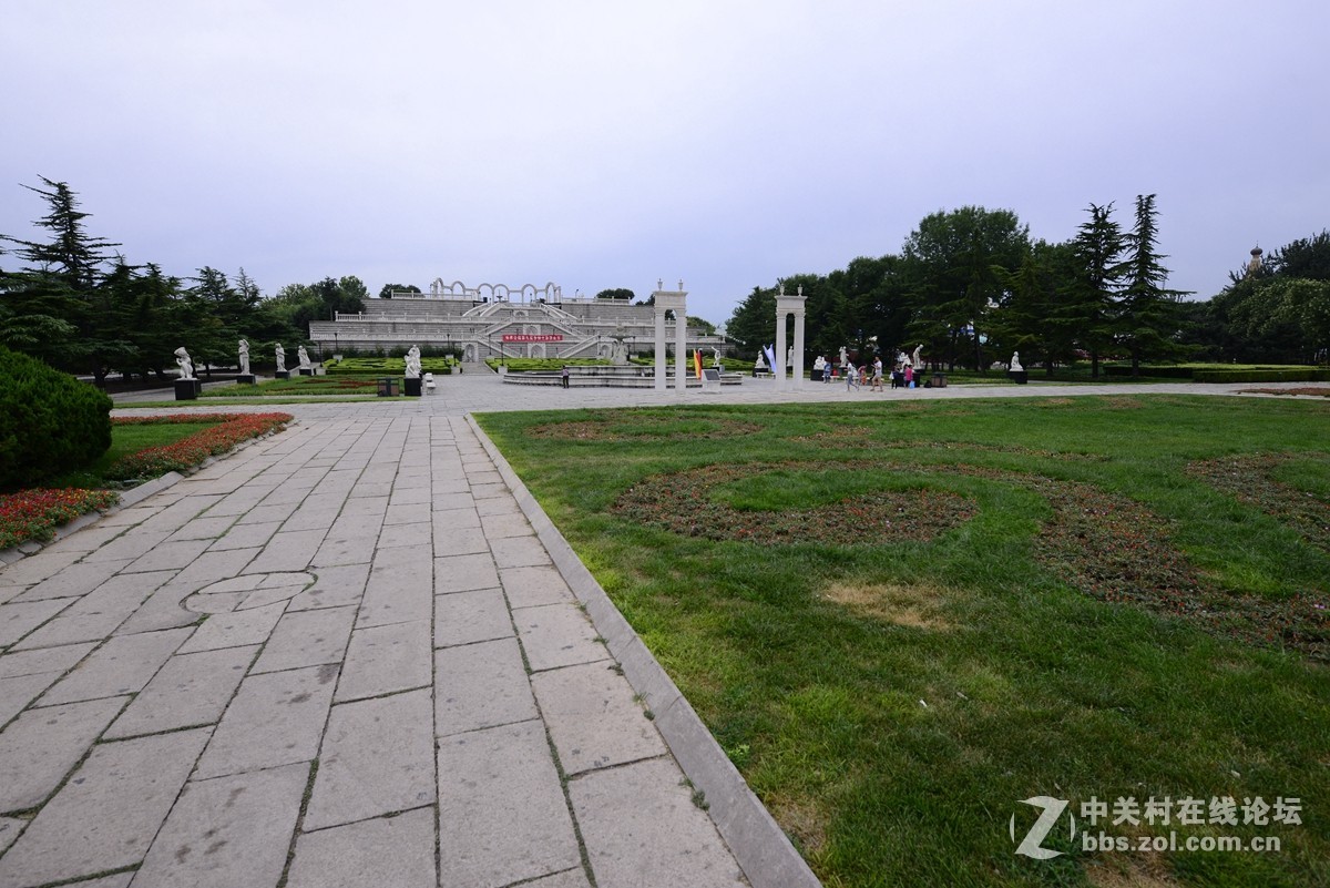 世界公園一覽——祝賀菏澤論壇隆重開版 恭賀文亭好友首任論壇版主-中