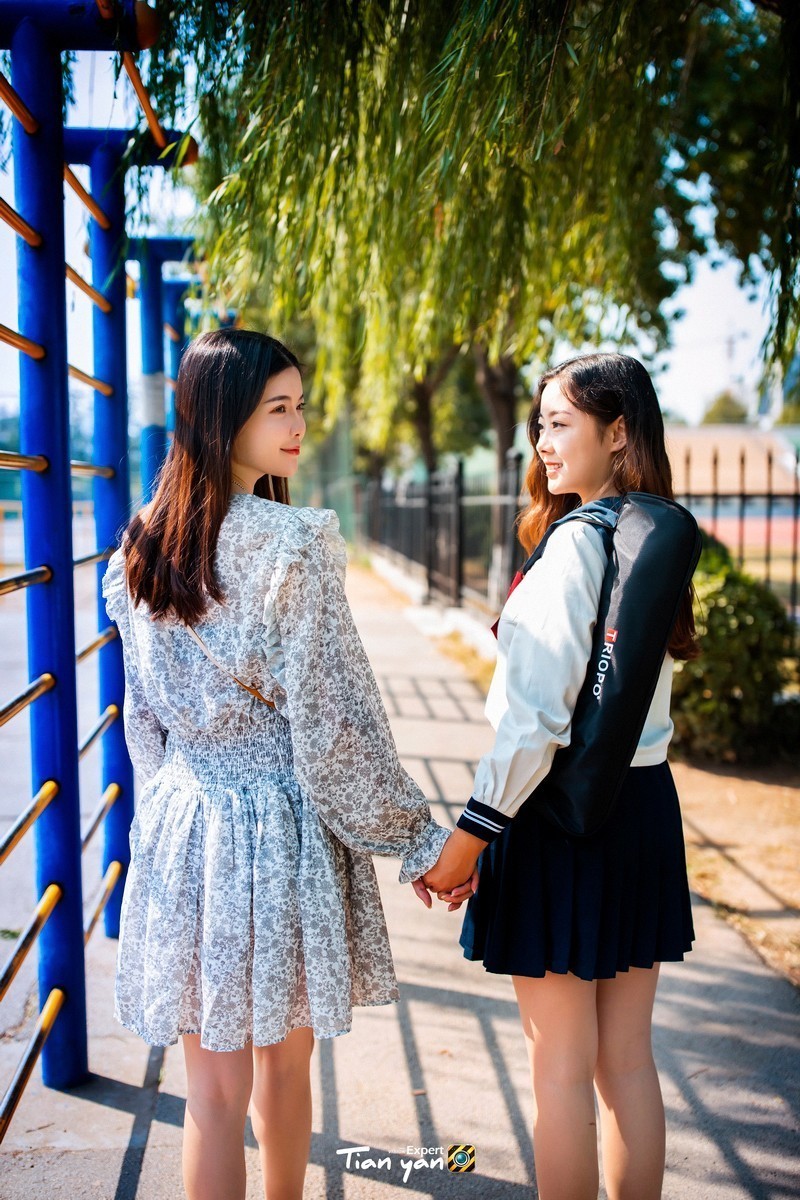 #【天颜摄影社】# 爱摄影的姐妹花