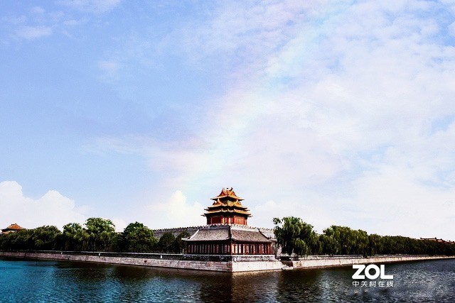 魔法换天巧夺天工的手机图像处理工具