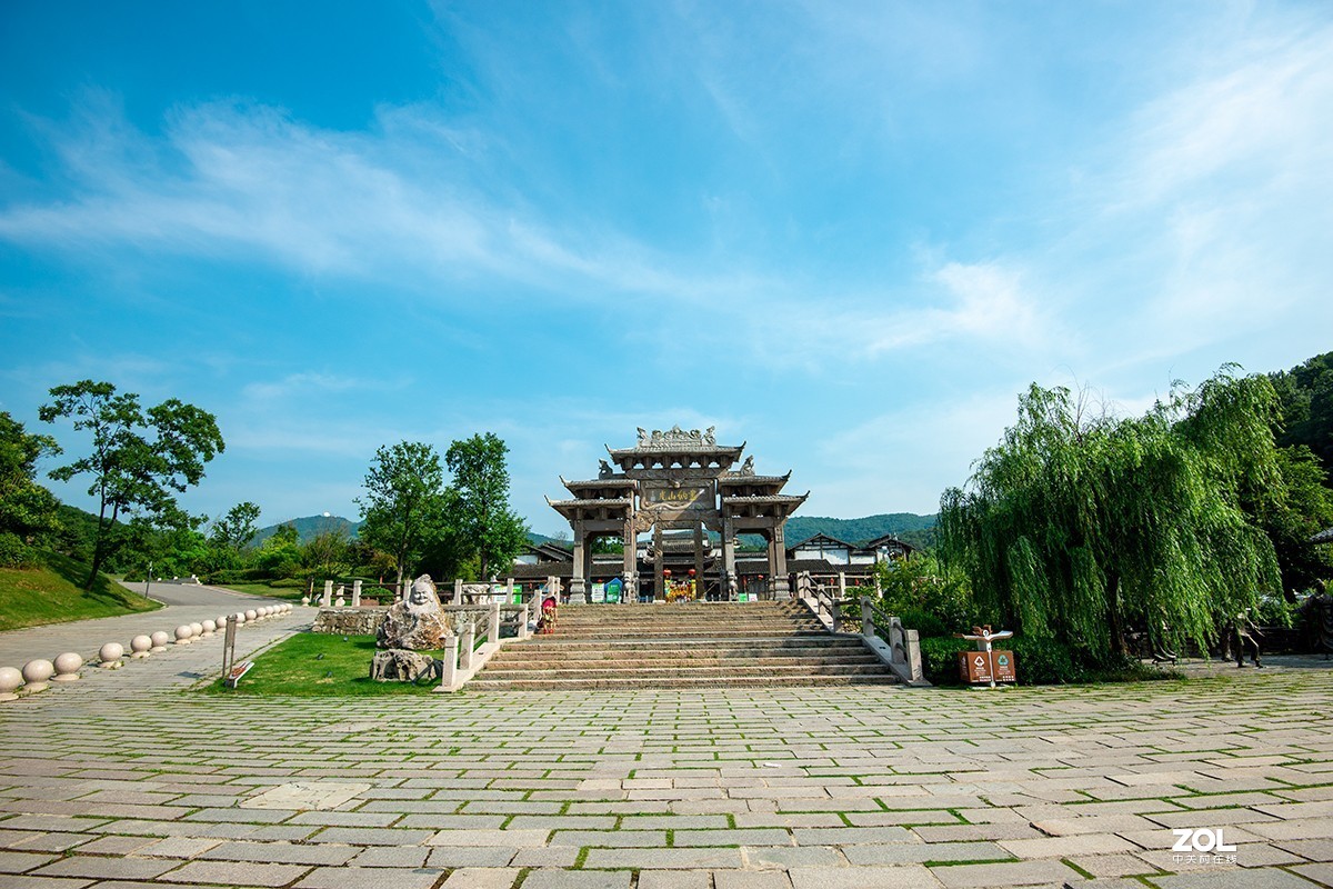 鎮江寶華山千華古村