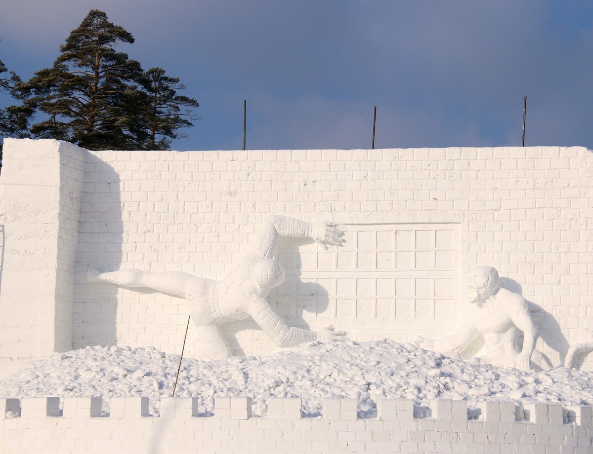 今天随拍一组长白山雪雕，雪景